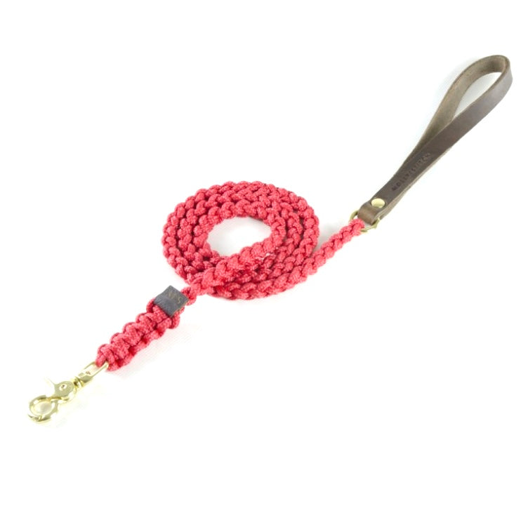 Touch Of Leather Leash In Lipstick