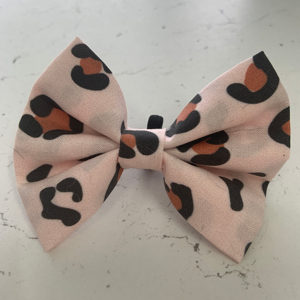 Dib Dab - Tan Leopard Print Bow Tie